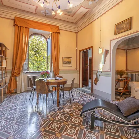 Willa Liberty Parrana San Martino